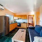 Amazing In Vakantiehuis Vela Luka
