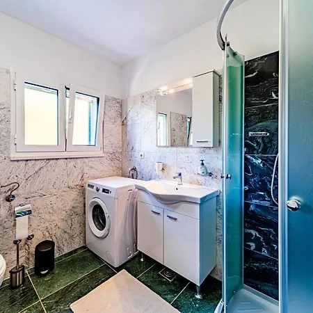 Beautiful In * ヴェラ・ルカ