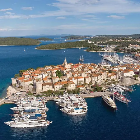 Amazing In Vakantiehuis Vela Luka