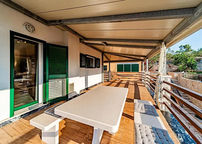 Beautiful In * Vela Luka