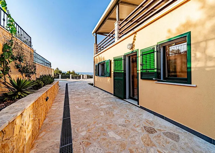 Beautiful In Holiday home